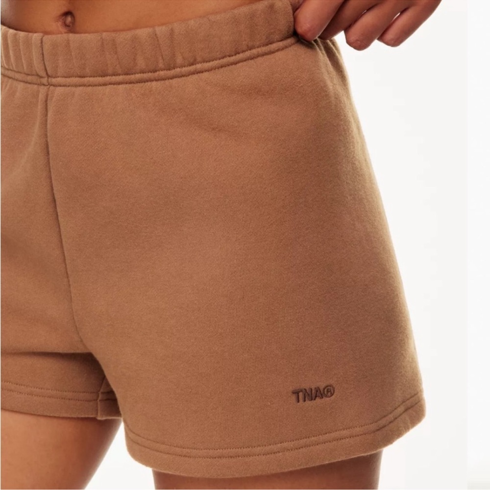 Aritzia TNA Cozy Fleece Perfect Fit Shorts Size M - Picture 14 of 14